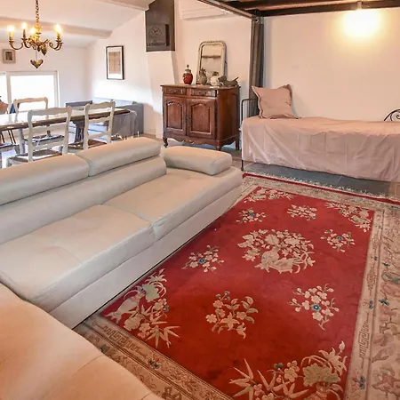 Maison De Village 度假居 *